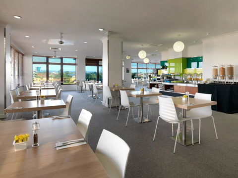 Vibe Hotel Gold Coast - Sydneys Hotel 34