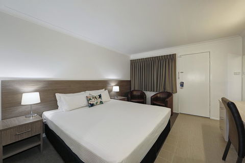 Smart Motels Bert Hinkler - Sydneys Hotel 23