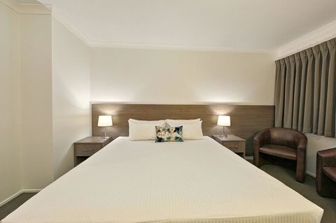 Smart Motels Bert Hinkler - Sydneys Hotel 20