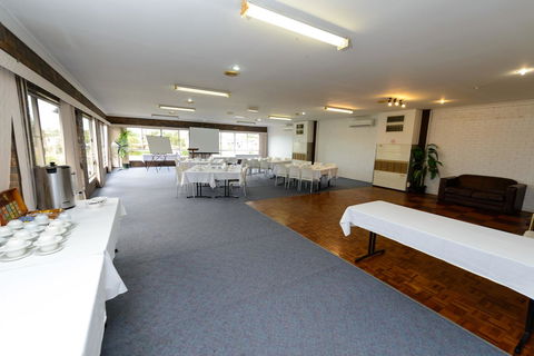 Smart Motels Bert Hinkler - Sydneys Hotel 37