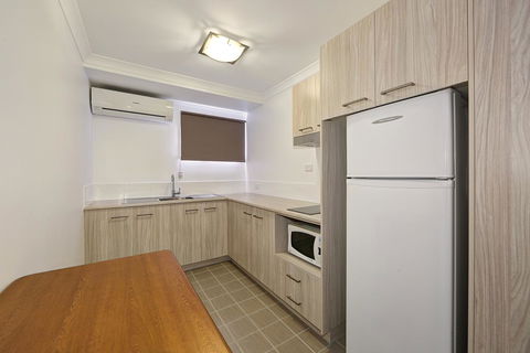 Smart Motels Bert Hinkler - Sydneys Hotel 28