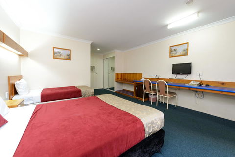 Smart Motels Bert Hinkler - Sydneys Hotel 2