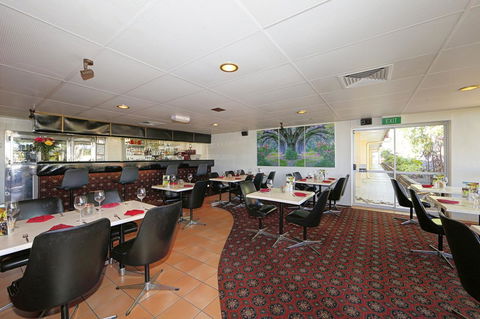 Smart Motels Bert Hinkler - Sydneys Hotel 7