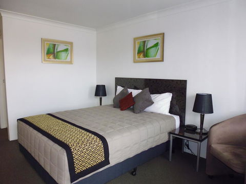 Burke & Wills Motor Inn - Sydneys Hotel 1