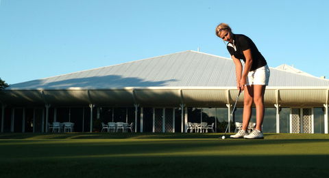 Fairways Golf & Beach Retreat Bribie Island - Sydneys Hotel 17