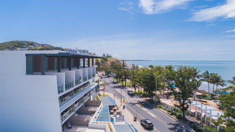 Echelon Apartments Yeppoon - Sydneys Hotel 2