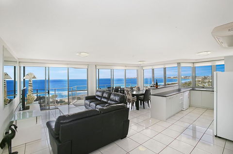 Catalina Resort - Sydneys Hotel 4