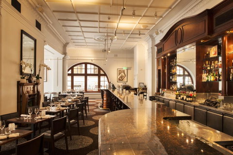 Treasury Brisbane - Sydneys Hotel 17