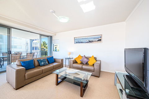 On The Bay Apartments - Sydneys Hotel 5
