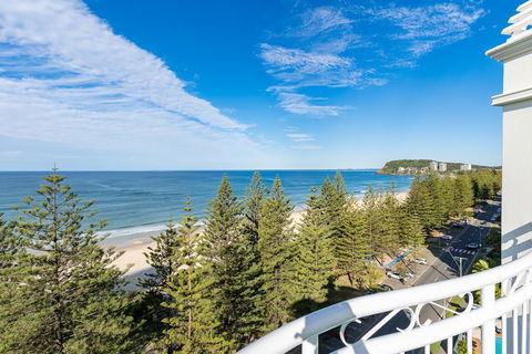 ULTIQA Burleigh Mediterranean Resort - Sydneys Hotel 7