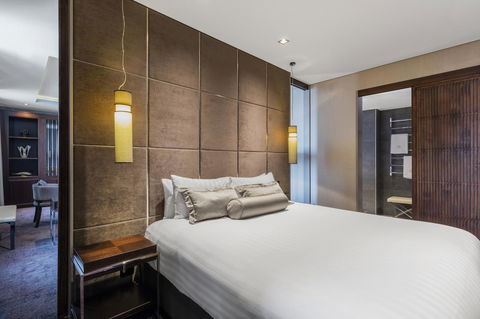 The Beetson Hotel -formerly Gambaro Hotel - Sydneys Hotel 30