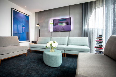 Eatons Hill Hotel - Sydneys Hotel 32