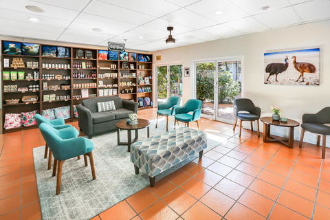 Coral Tree Inn - Sydneys Hotel 29