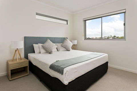 Arise Princess Regent Apartments - Sydneys Hotel 9