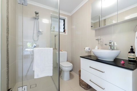 Private Guest Suite High On Currumbin Hill - Sydneys Hotel 12