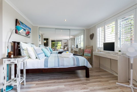 Private Guest Suite High On Currumbin Hill - Sydneys Hotel 2