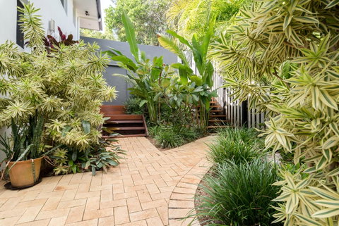 Private Guest Suite High On Currumbin Hill - Sydneys Hotel 17