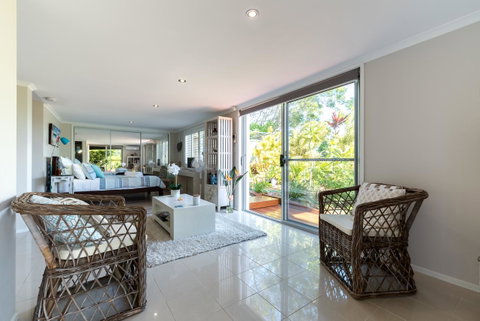 Private Guest Suite High On Currumbin Hill - Sydneys Hotel 3