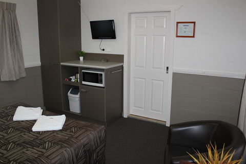 City Motor Inn - Sydneys Hotel 9