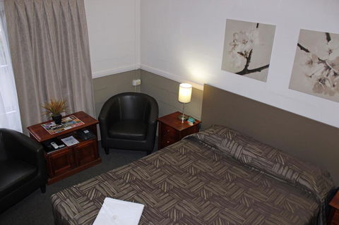 City Motor Inn - Sydneys Hotel 5