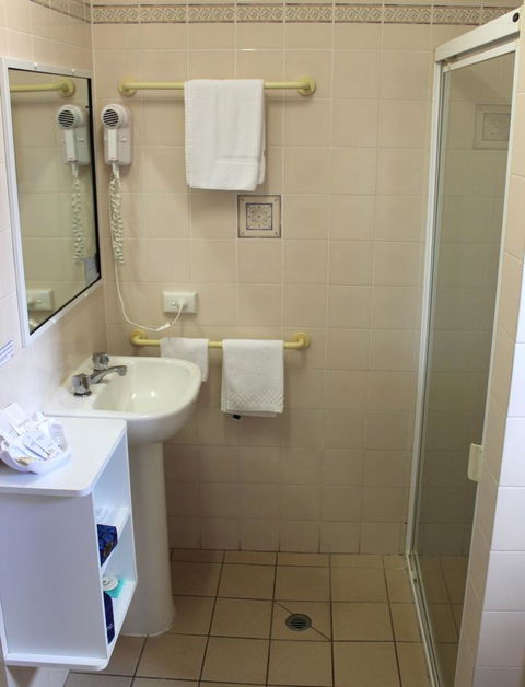City Motor Inn - Sydneys Hotel 1