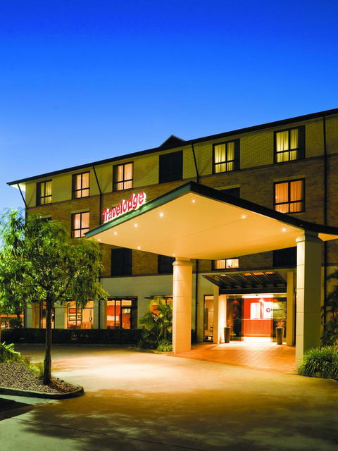 Mercure Brisbane Garden City - Sydneys Hotel 0