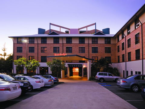 Mercure Brisbane Garden City - Sydneys Hotel 17