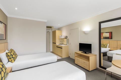 Mercure Brisbane Garden City - Sydneys Hotel 7