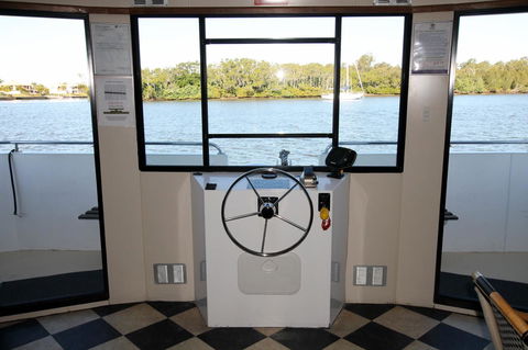 Coomera Houseboats - Sydneys Hotel 18