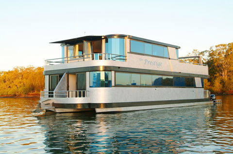 Coomera Houseboats - Sydneys Hotel 0