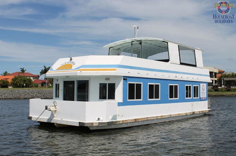 Coomera Houseboats - Sydneys Hotel 41