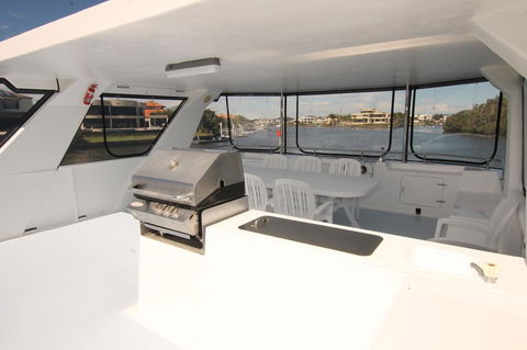 Coomera Houseboats - Sydneys Hotel 6