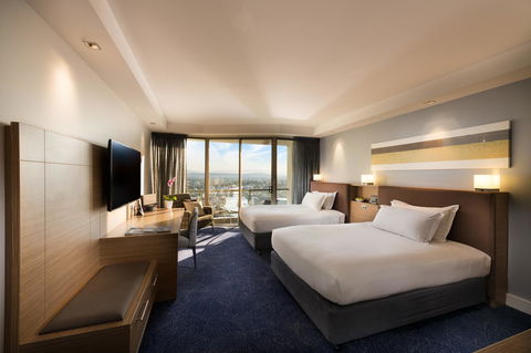 Sofitel Gold Coast Broadbeach - Sydneys Hotel 6