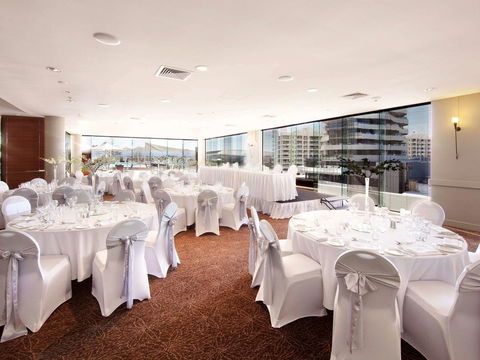 Sofitel Gold Coast Broadbeach - Sydneys Hotel 37