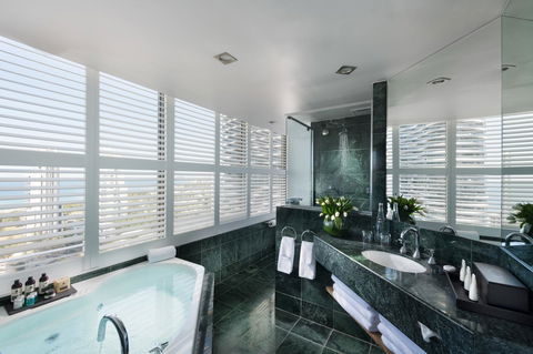 Sofitel Gold Coast Broadbeach - Sydneys Hotel 24