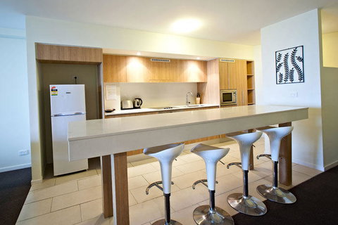 Lanai Riverside Apartments - Sydneys Hotel 7