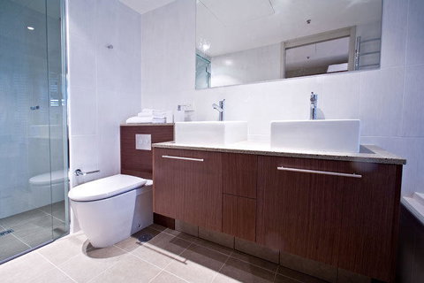 Lanai Riverside Apartments - Sydneys Hotel 19