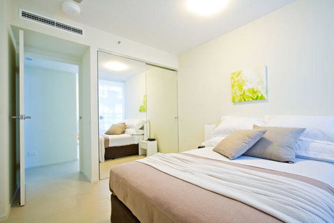 Lanai Riverside Apartments - Sydneys Hotel 27