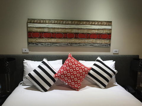 Calamvale Hotel Suites And Conference Centre - Sydneys Hotel 0