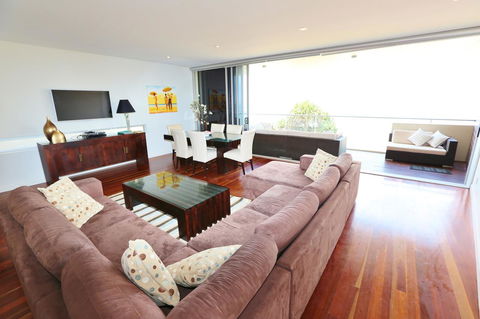 Dune On The Beach - Sydneys Hotel 12