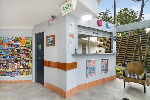 Rainbow Bay Resort Holiday Apartments - Sydneys Hotel 17