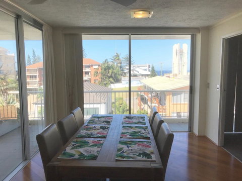Rainbow Bay Resort Holiday Apartments - Sydneys Hotel 9