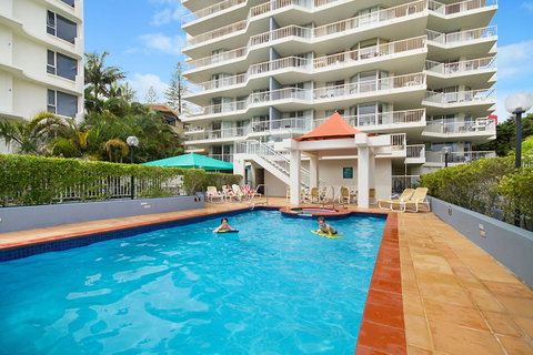 Rainbow Bay Resort Holiday Apartments - Sydneys Hotel 1