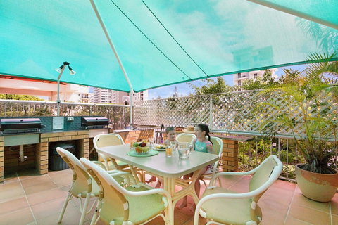 Rainbow Bay Resort Holiday Apartments - Sydneys Hotel 8