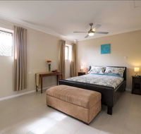 The Villa at the Bay - Sydneys Hotel