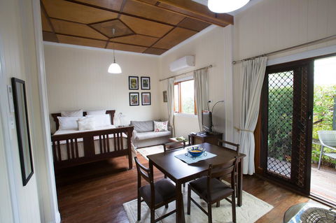 Pale Pacific Holiday Units - Sydneys Hotel 21