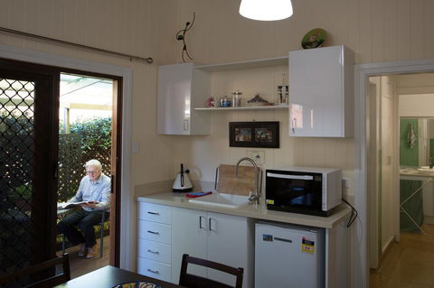 Pale Pacific Holiday Units - Sydneys Hotel 23