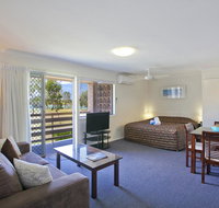 Regency Waterfront Noosa - Sydneys Hotel