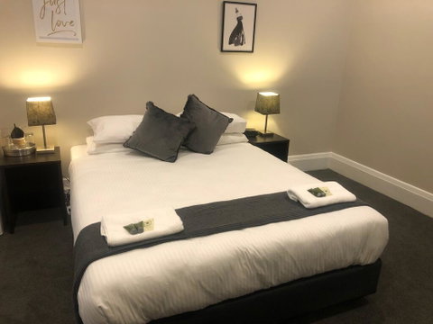 Wentworth Hotel - Sydneys Hotel 2