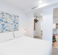 West End Executive Suite on the Brisbane River. - Sydneys Hotel